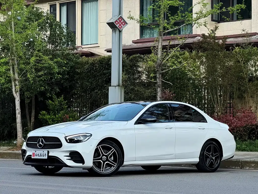 Mercedes-Benz E-Class (Import) — фото 1