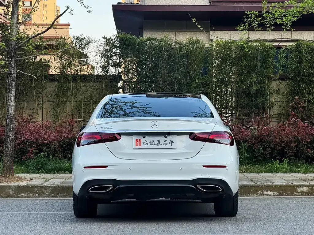 Mercedes-Benz E-Class (Import) — фото 10
