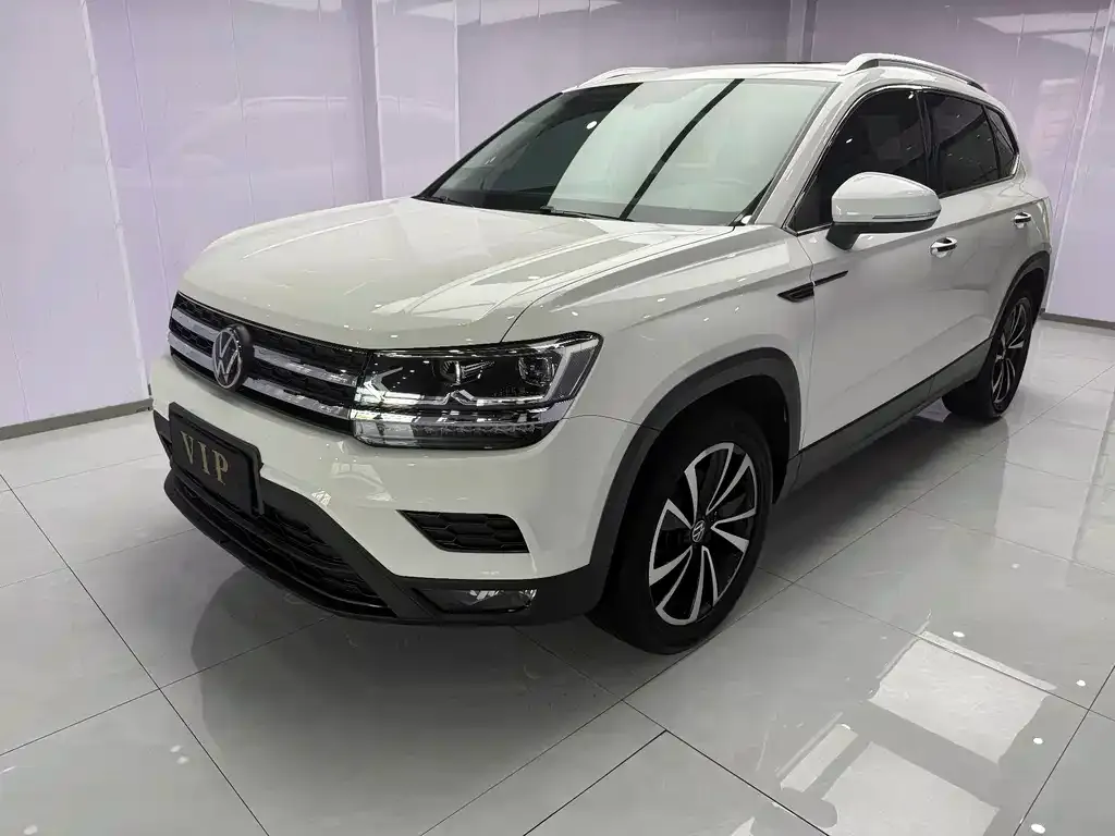 Volkswagen Tharu — фото 1