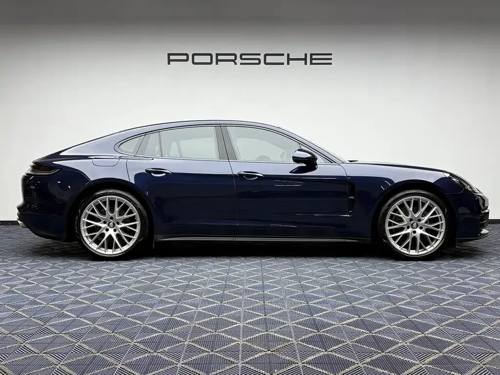 Porsche Panamera — фото 6