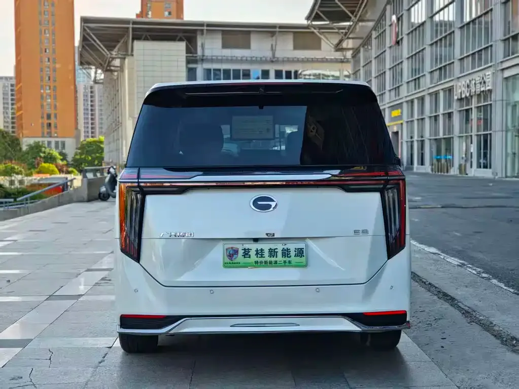 GAC Motor Trumpchi E9 — фото 5