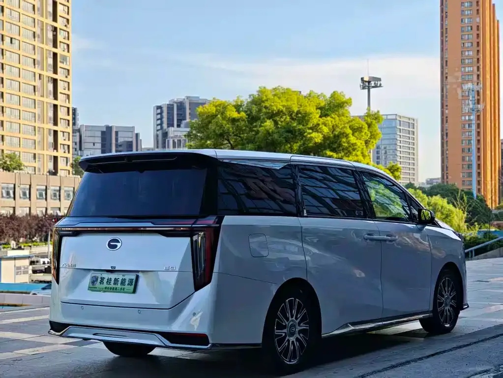 GAC Motor Trumpchi E9 — фото 2