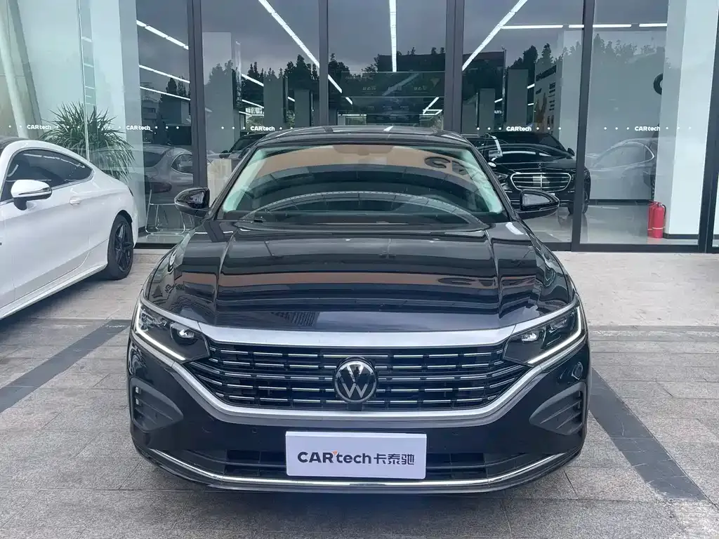 Volkswagen Passat — фото 3