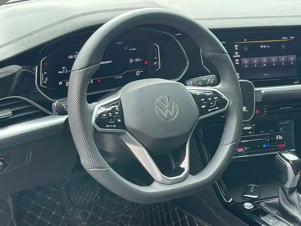 Volkswagen Passat — фото 4