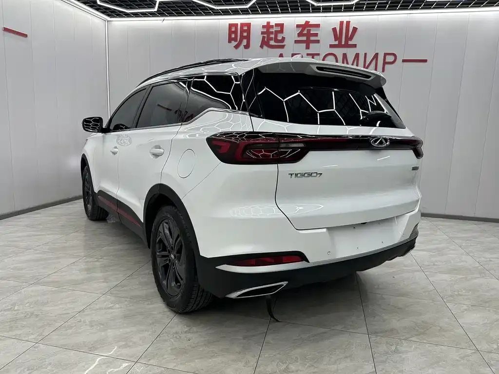 Chery Tiggo 7 — фото 5