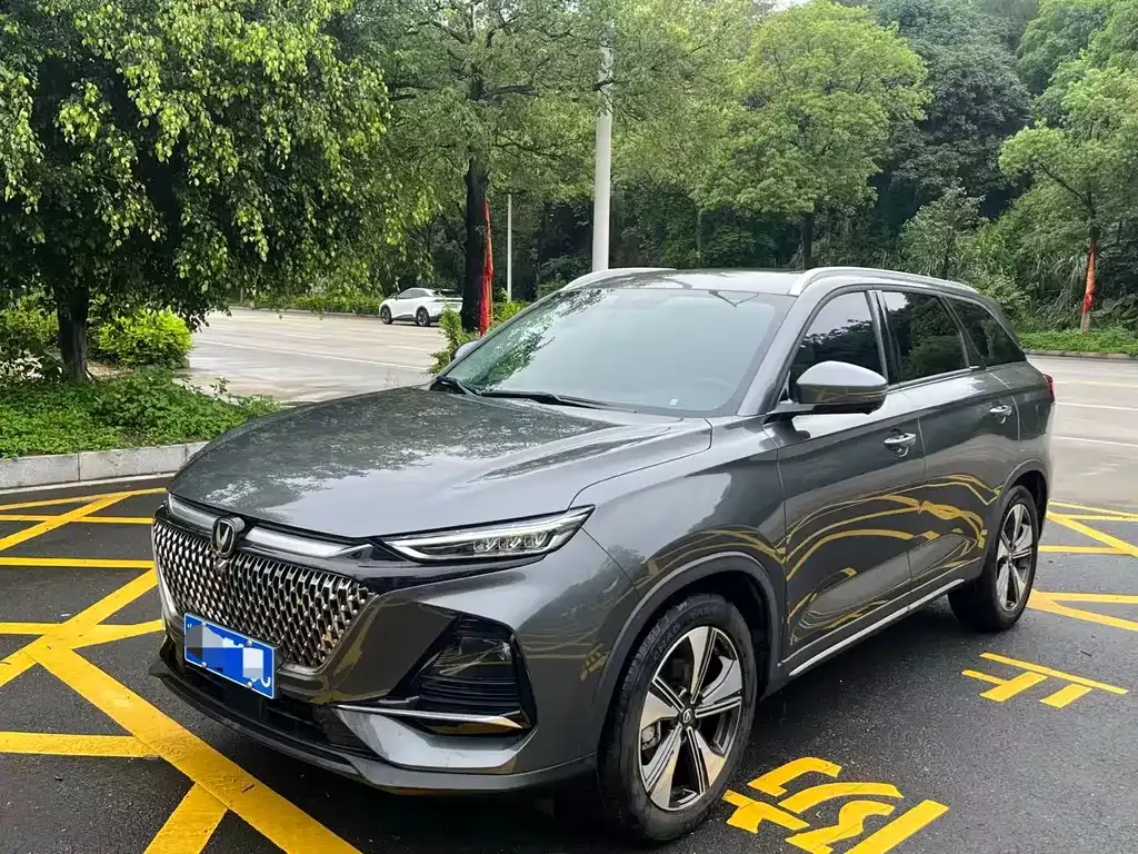 Changan X7 PLUS — фото 1