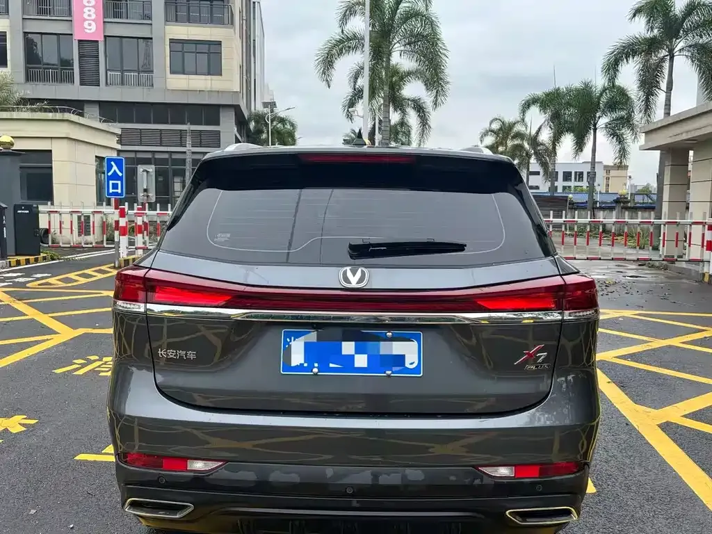 Changan X7 PLUS — фото 5