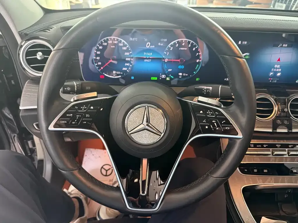 Mercedes-Benz E-Class New Energy — фото 6