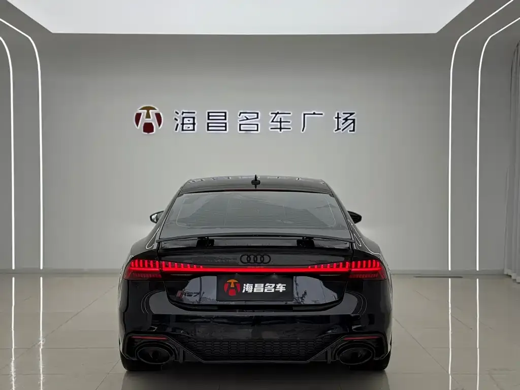 Audi A7 — фото 2