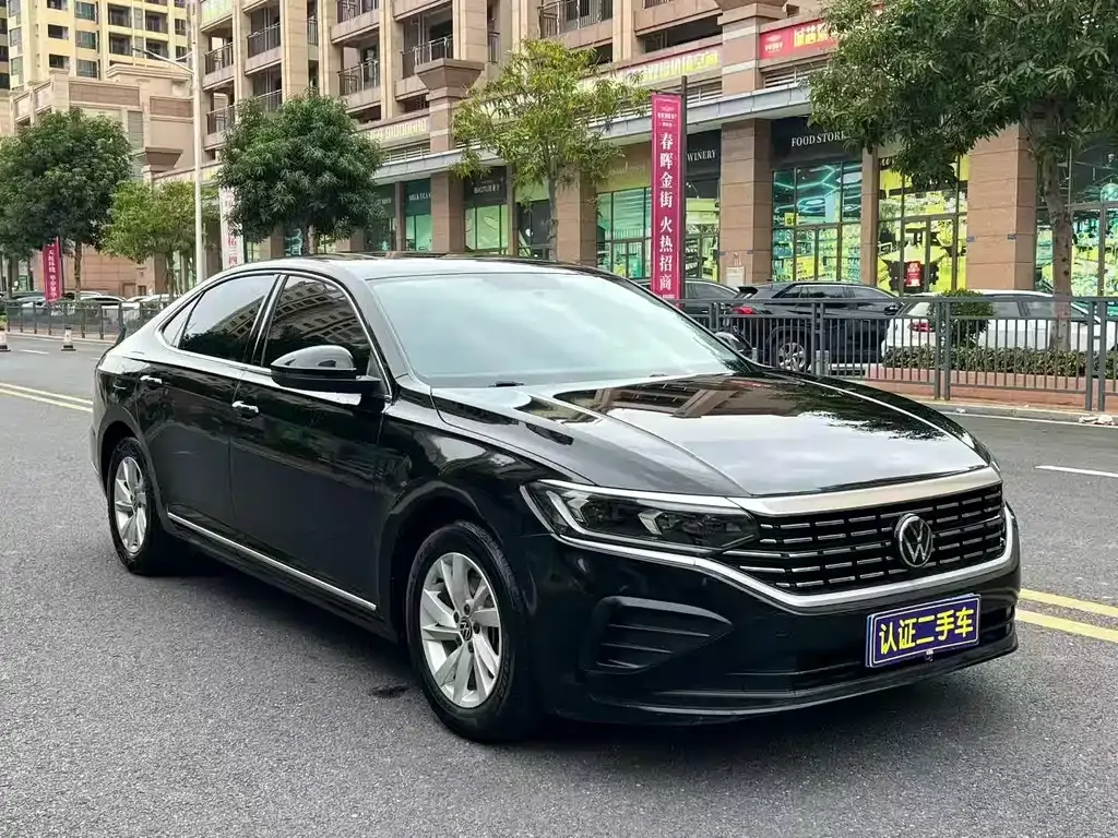 Volkswagen Passat — фото 6