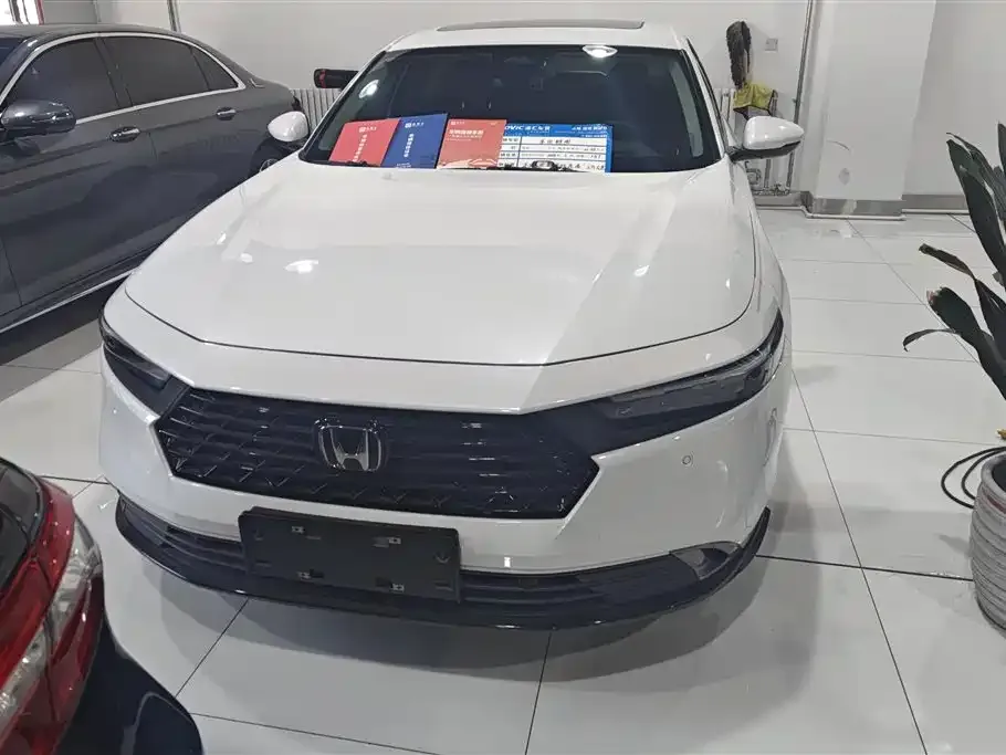 Honda Accord — фото 2