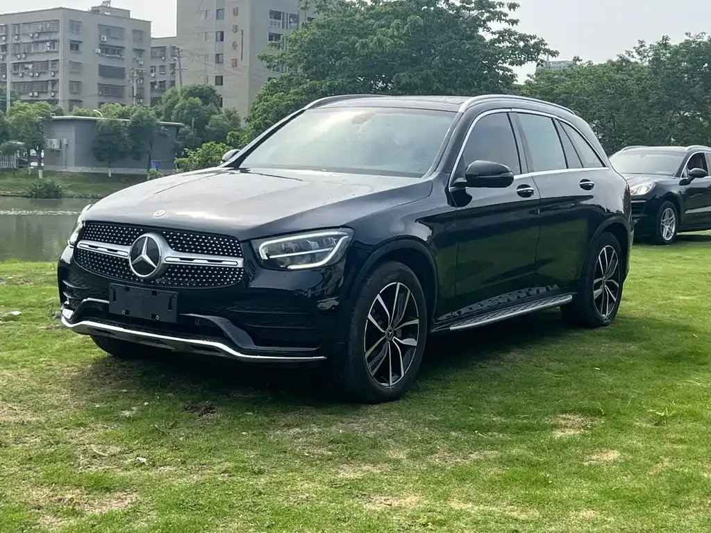 Mercedes-Benz GLC — фото 1