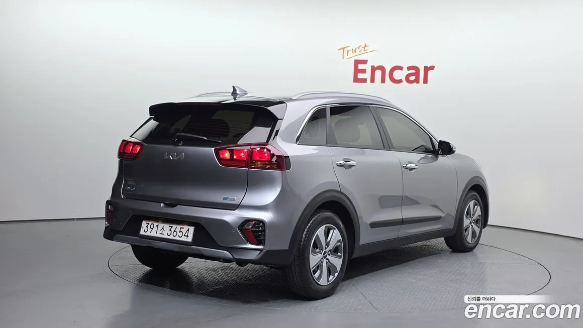 Kia Niro — фото 2