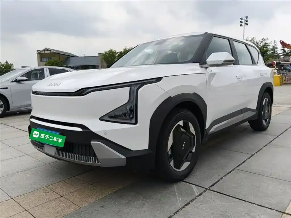 Kia EV5 — фото 1