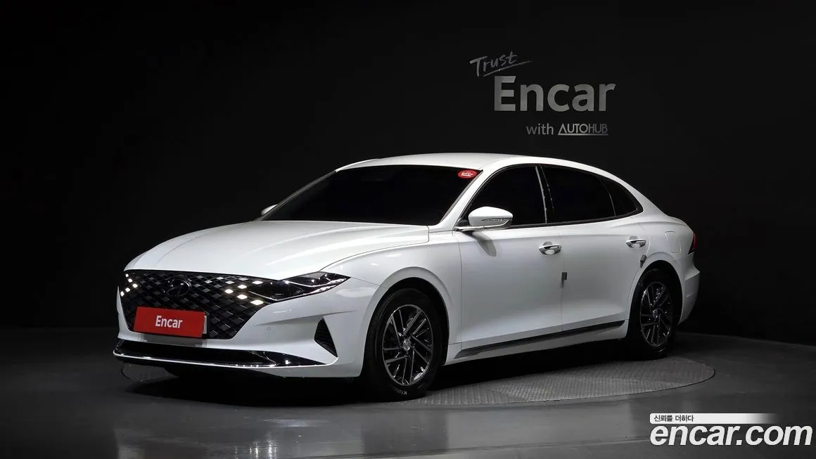 Hyundai Grandeur — фото 1