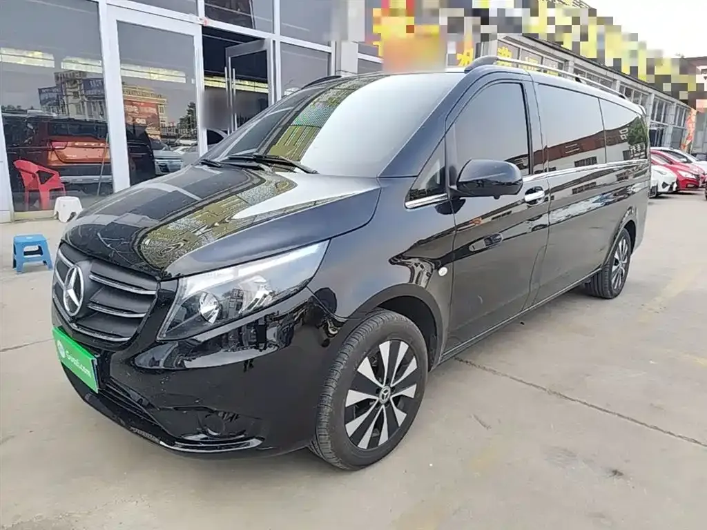 Mercedes-Benz Vito — фото 1
