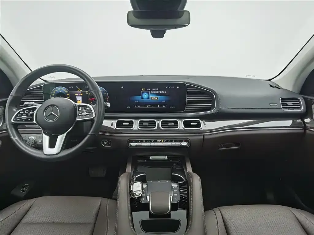 Mercedes-Benz GLE — фото 8