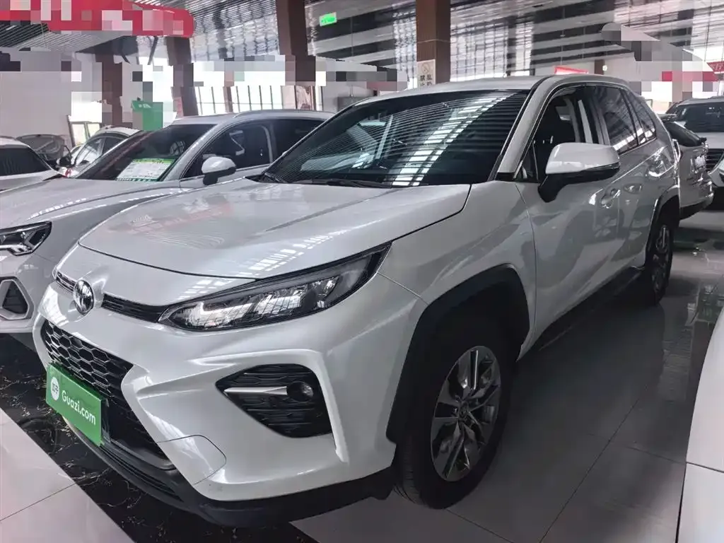Toyota Wildlander — фото 1