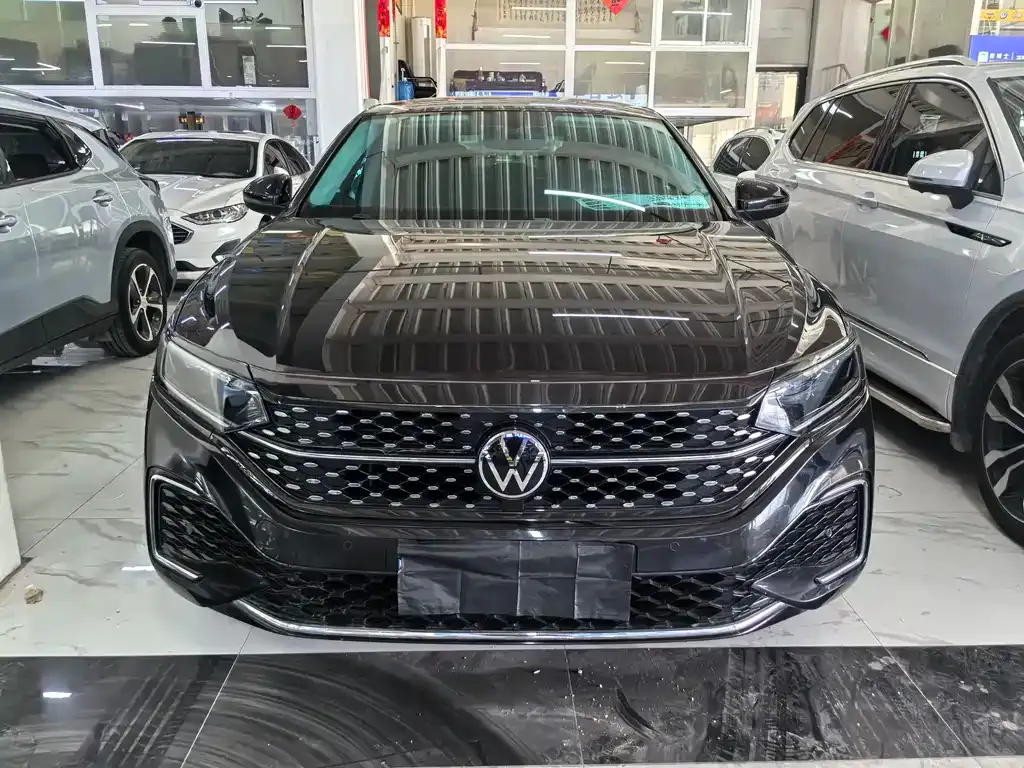 Volkswagen Passat — фото 3