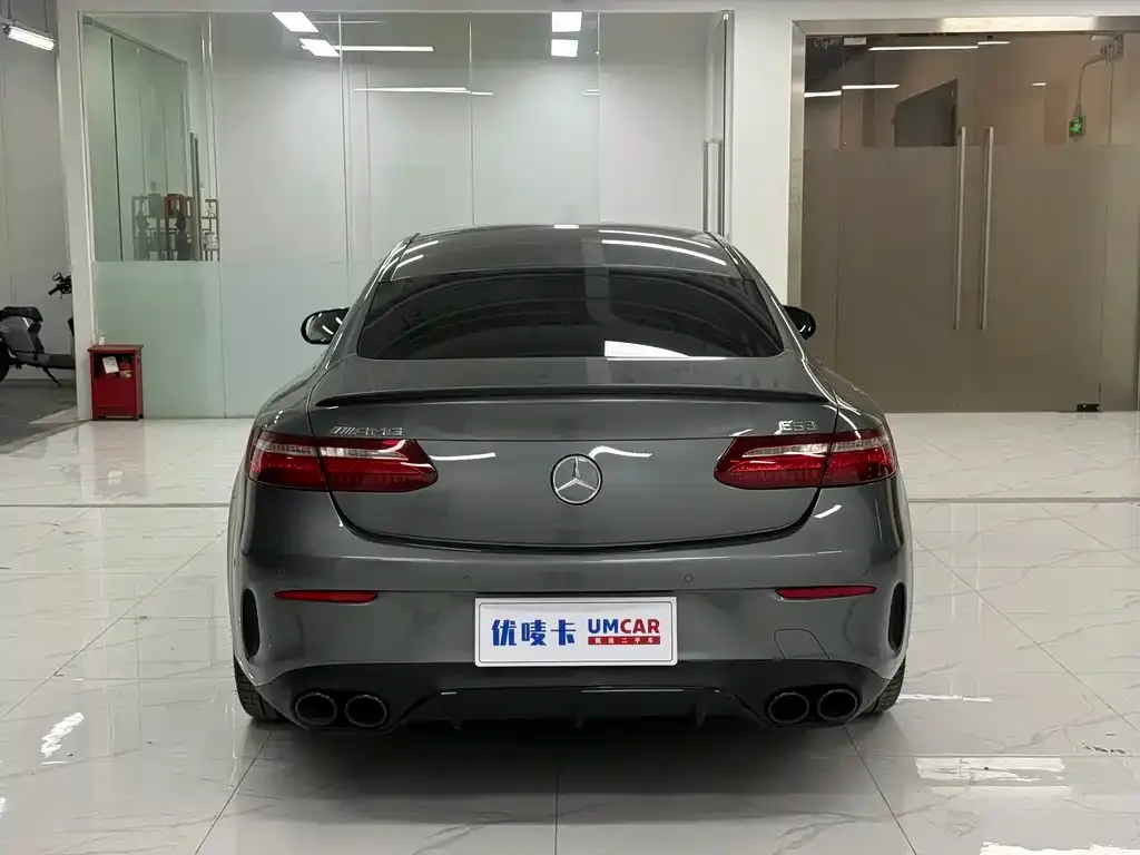 Mercedes-Benz E-Class AMG — фото 9