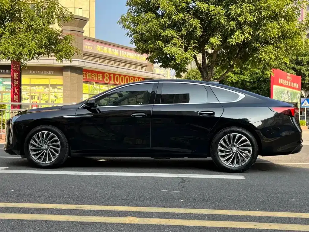 Buick LaCrosse — фото 5