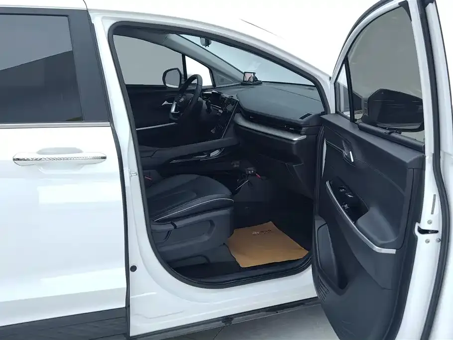 Hyundai Custo — фото 4