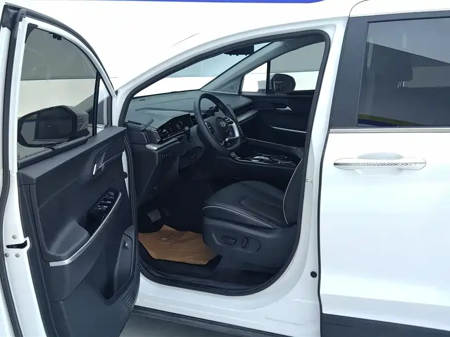 Hyundai Custo — фото 2