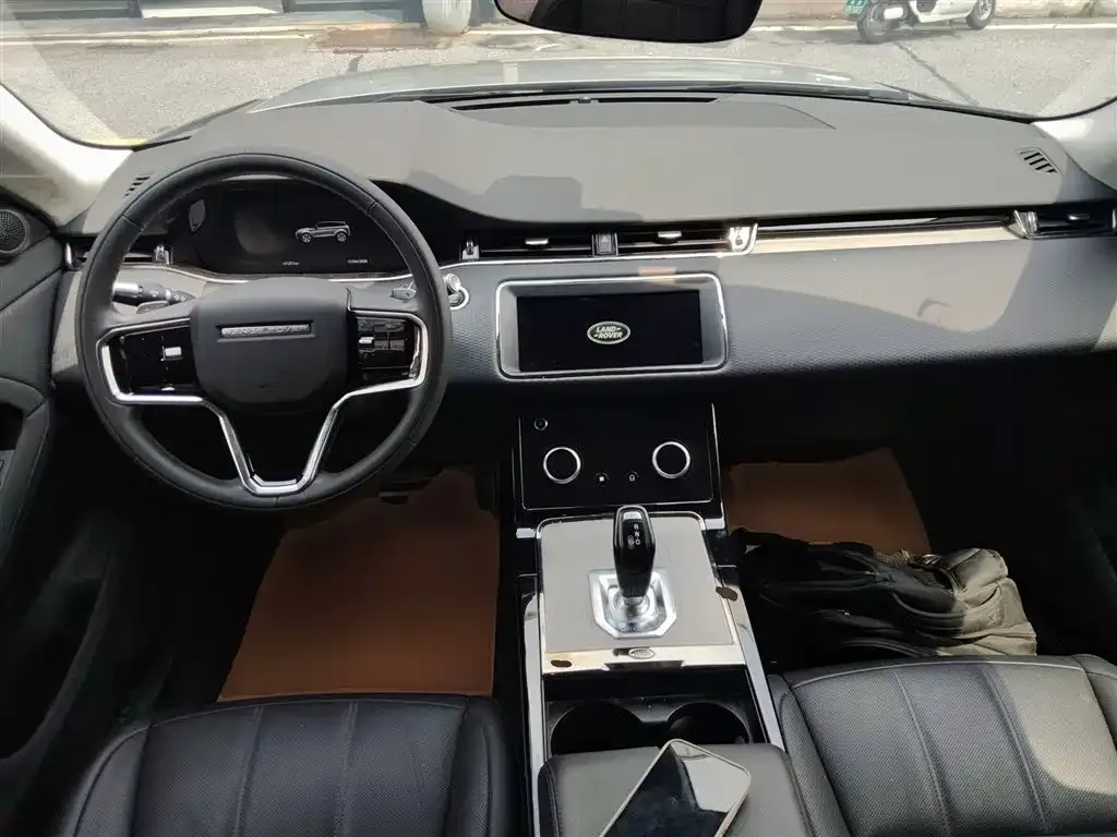 Land Rover Evoque — фото 10
