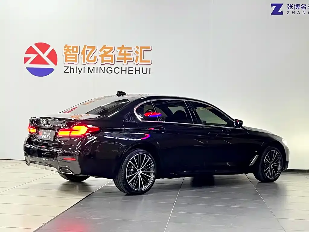 BMW 5 Series — фото 4