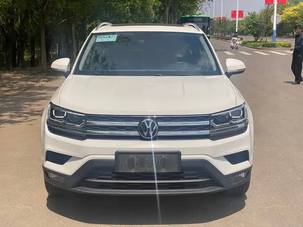 Volkswagen Tharu — фото 4