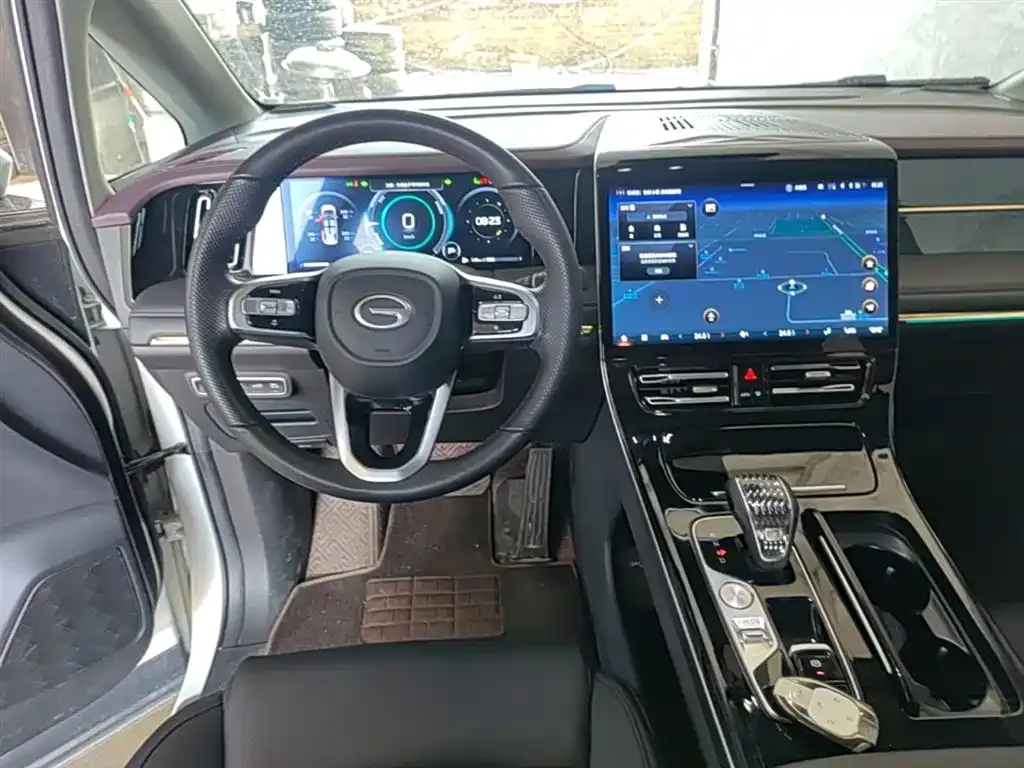 GAC Motor Trumpchi M8 — фото 8