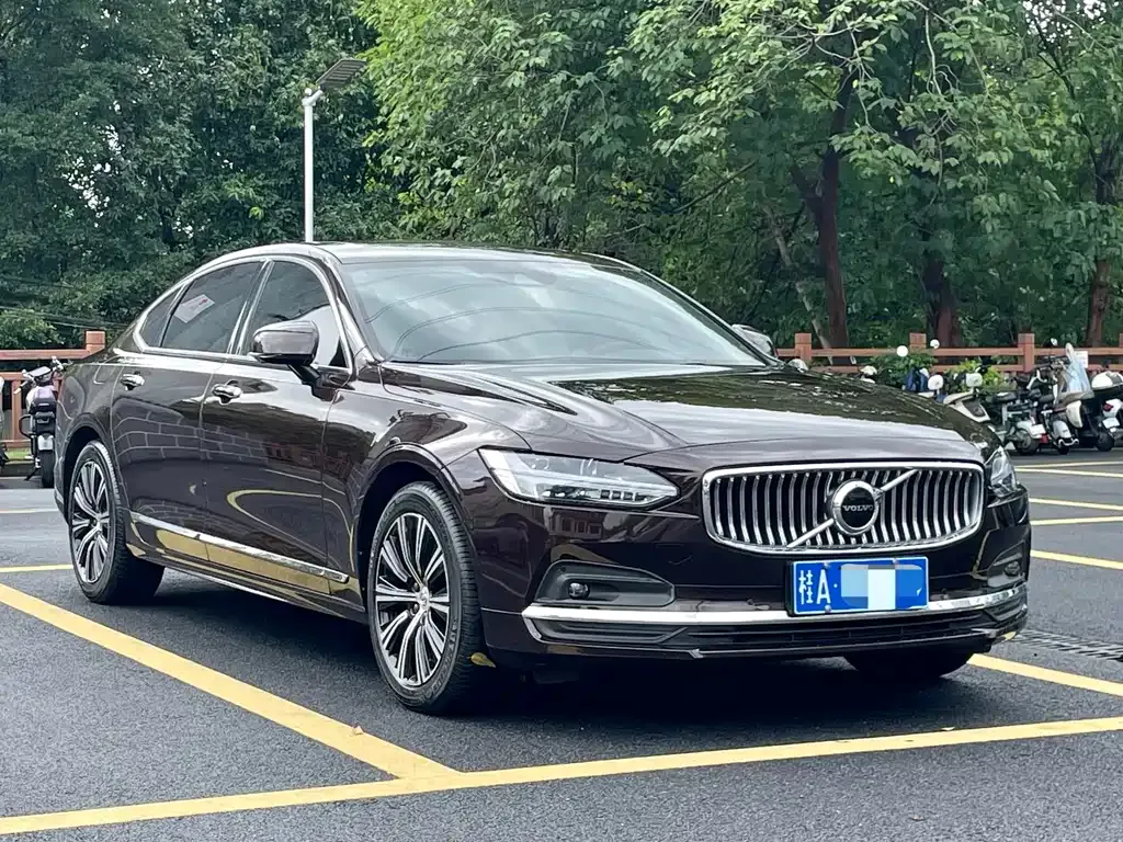 Volvo S90 — фото 6