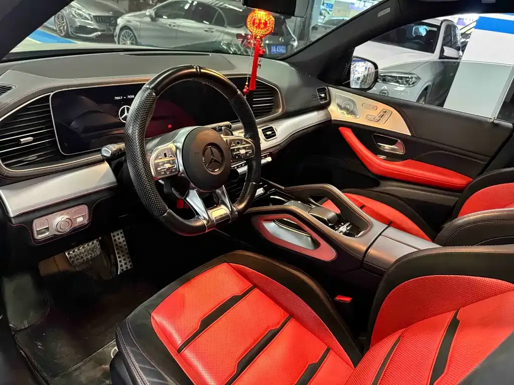 Mercedes-Benz GLE AMG — фото 4