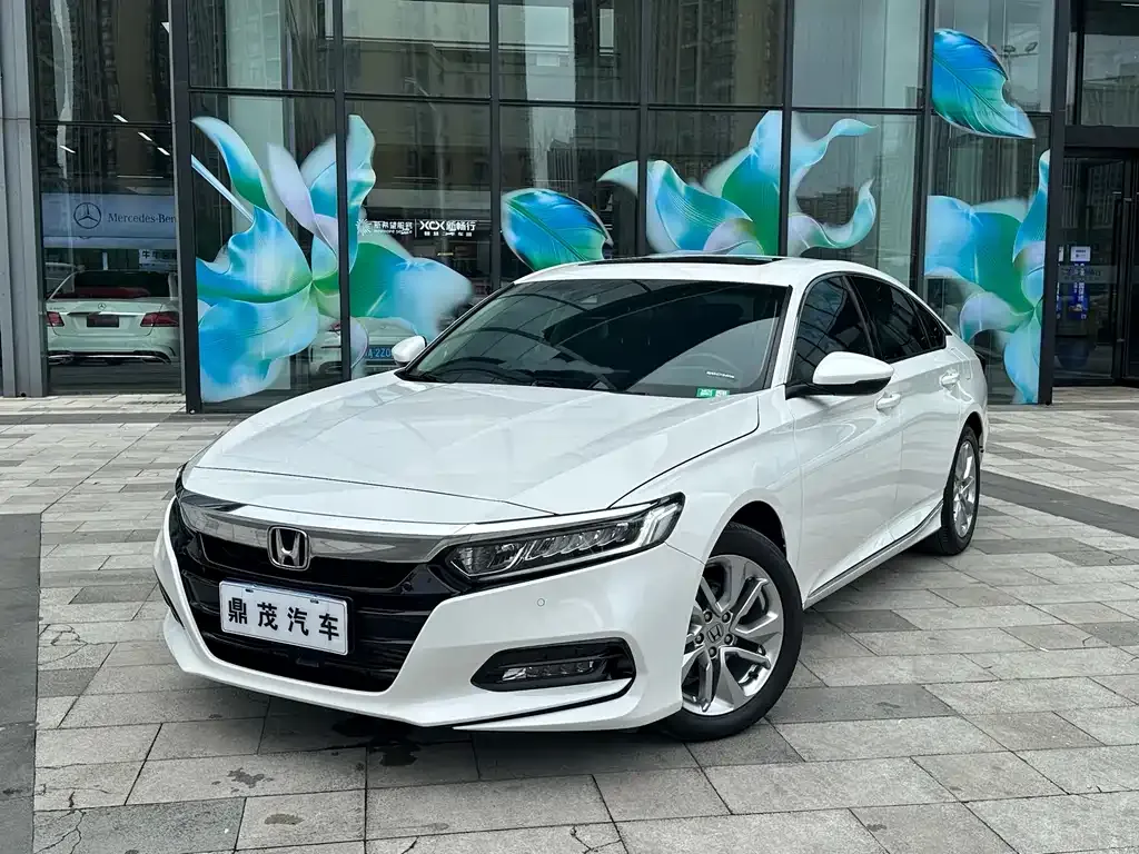 Honda Accord — фото 5
