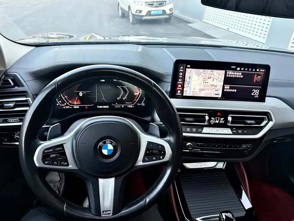 BMW X4 — фото 3