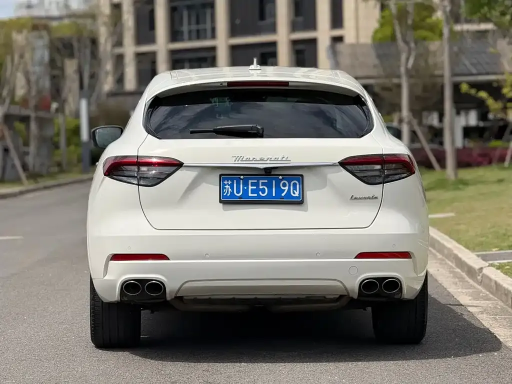 Maserati Levante — фото 5