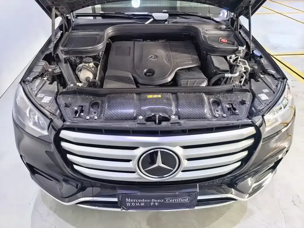 Mercedes-Benz GLS — фото 8
