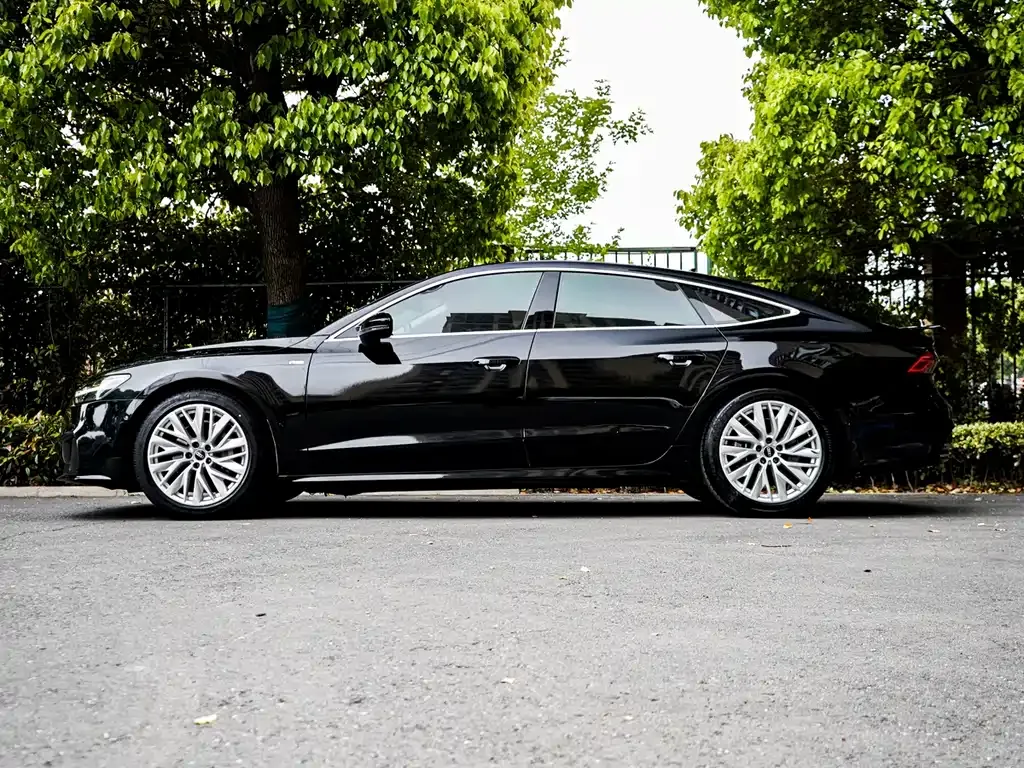 Audi A7 — фото 9