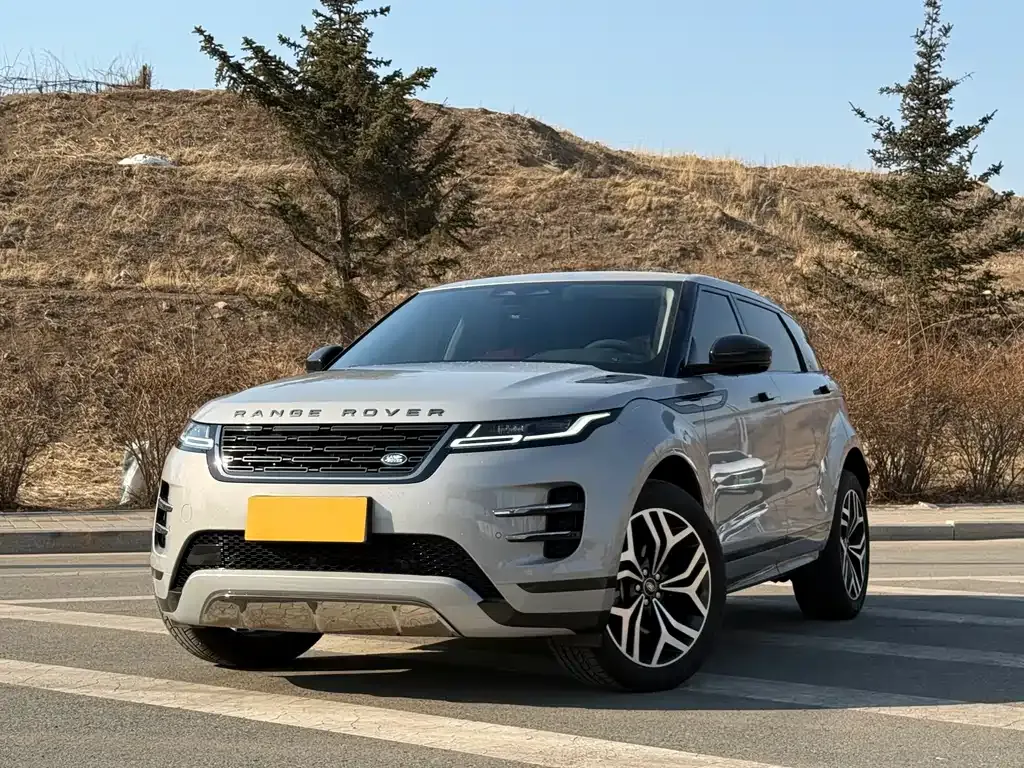 Land Rover Evoque — фото 1