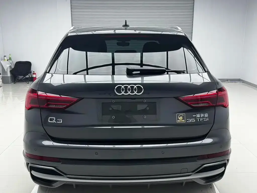 Audi Q3 — фото 9