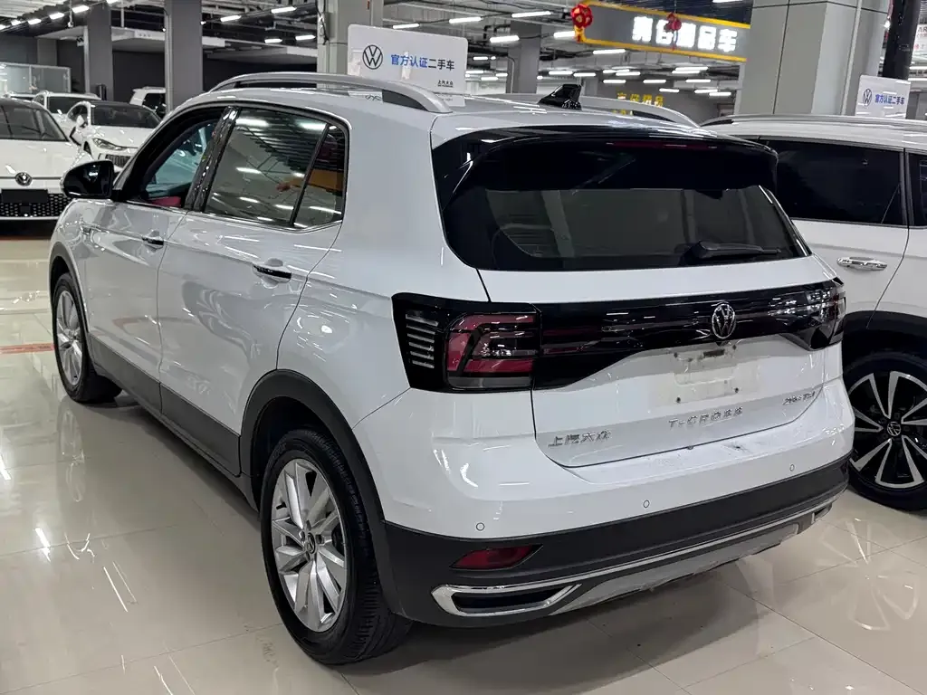 Volkswagen T-Cross — фото 8