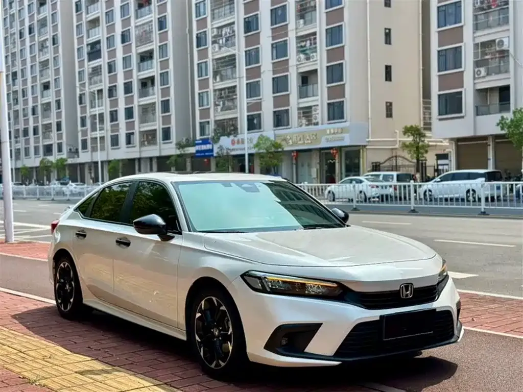 Honda Civic — фото 2