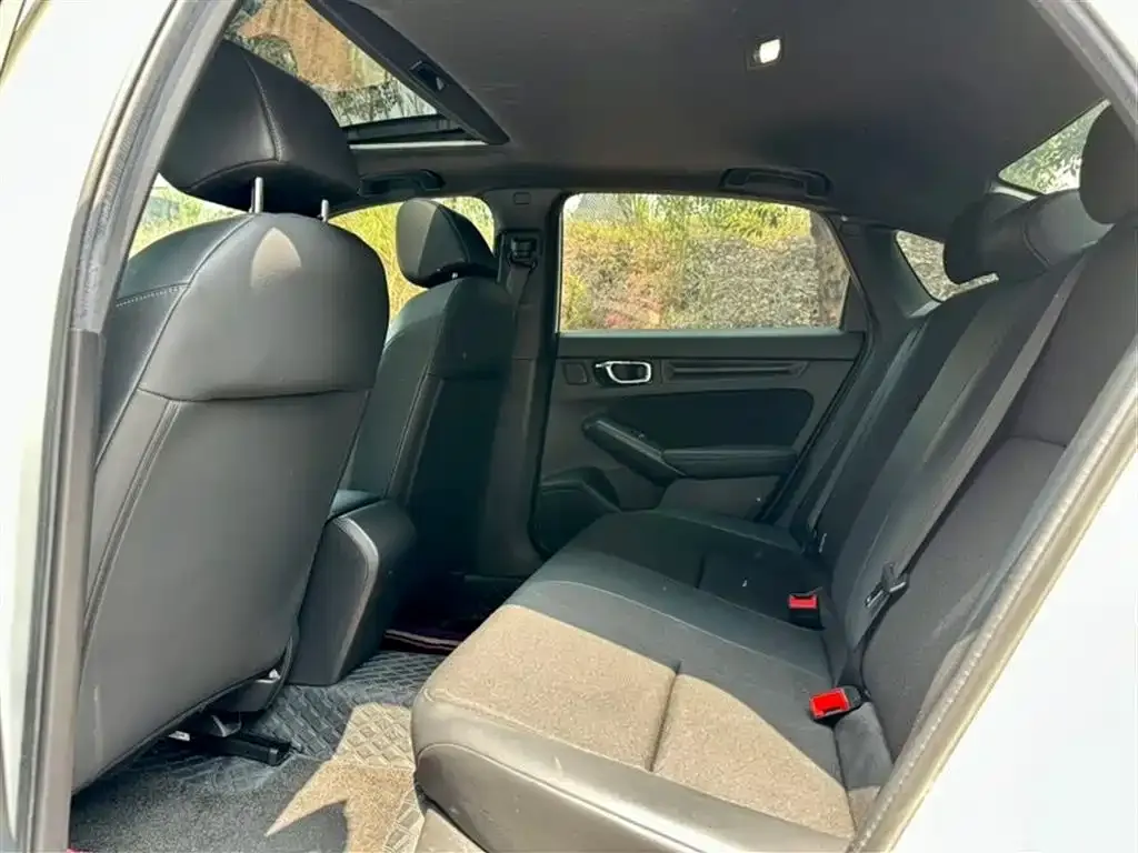 Honda Civic — фото 5