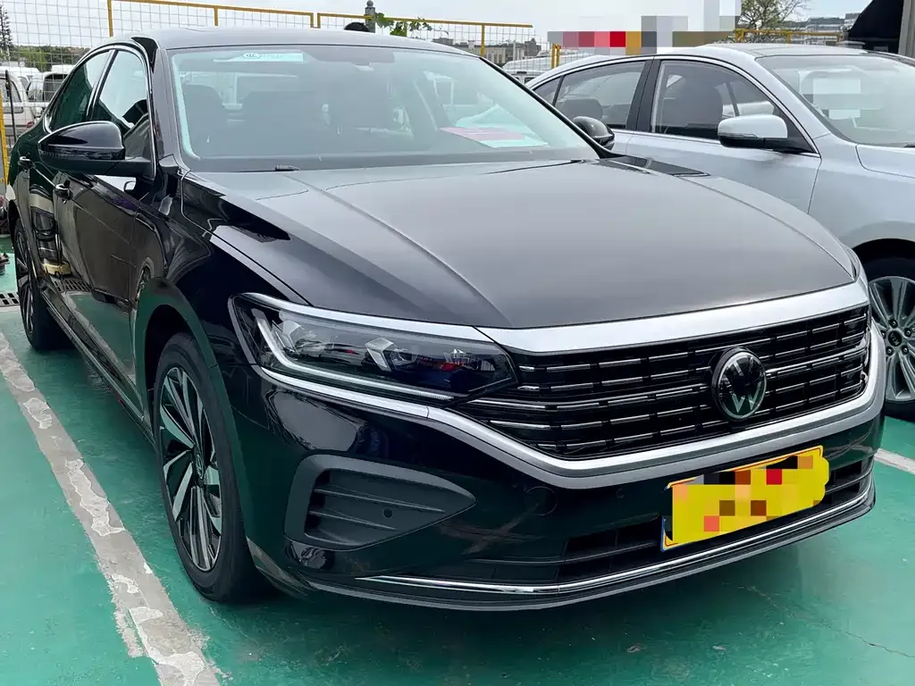Volkswagen Passat — фото 3