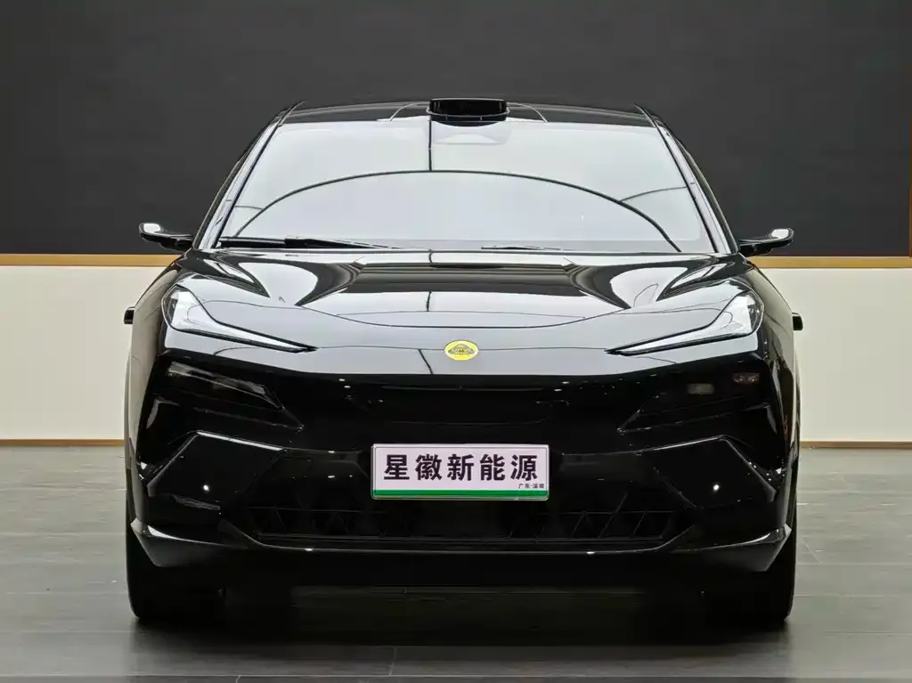 Lotus Eletre — фото 2
