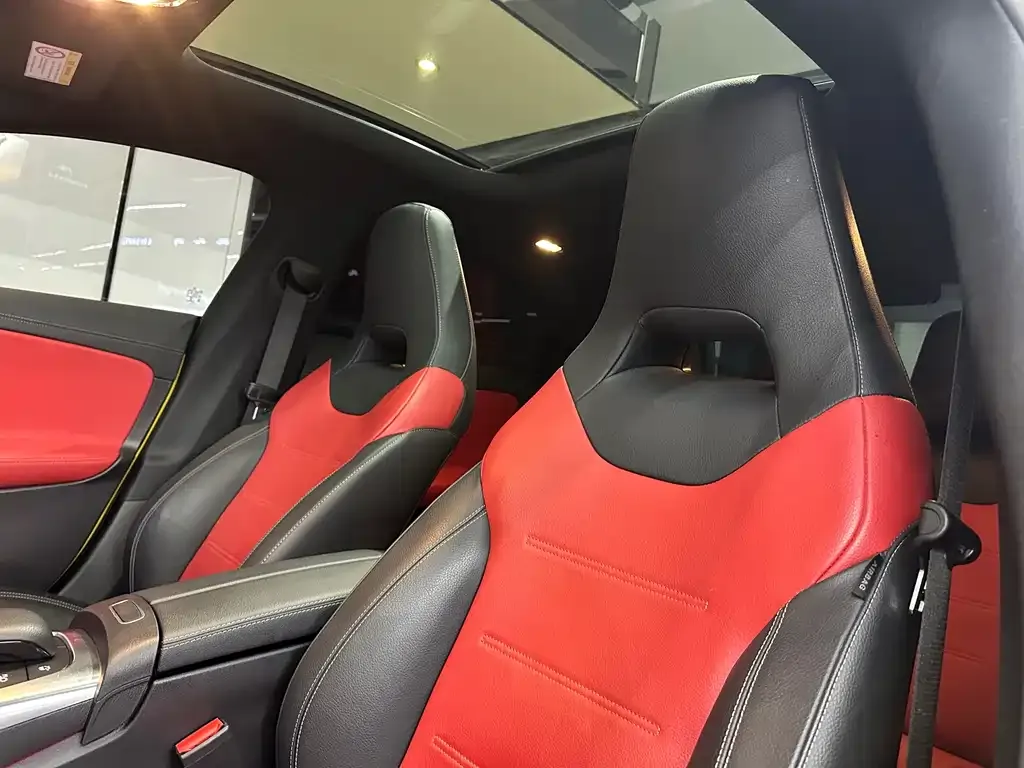 Mercedes-Benz CLA AMG — фото 9