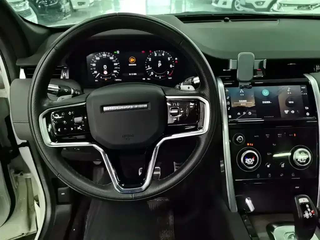 Land Rover Discovery Sport — фото 10