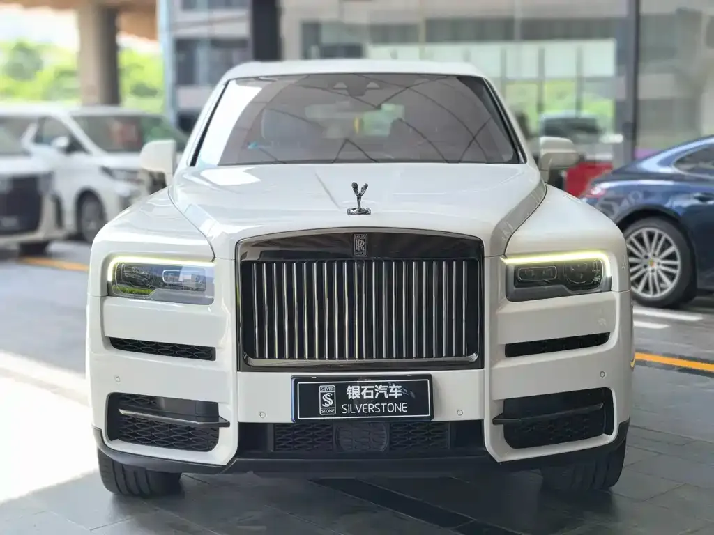 Rolls-Royce Cullinan — фото 2