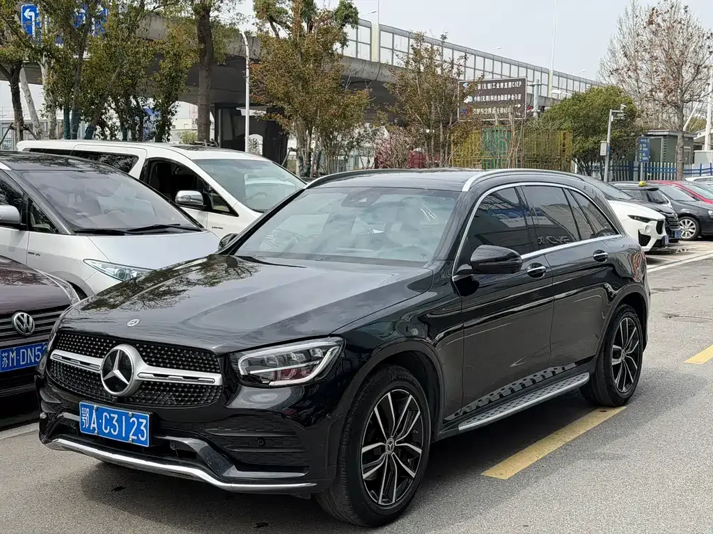 Mercedes-Benz GLC — фото 1