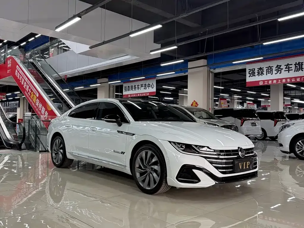 Volkswagen CC — фото 6